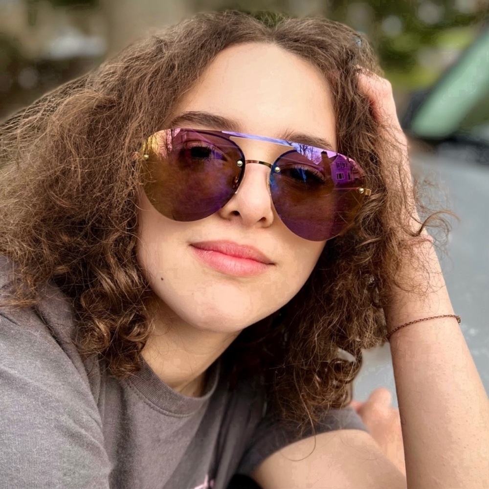 Frye Ombre Mirrored Aviator Sunglasses (with flaw)